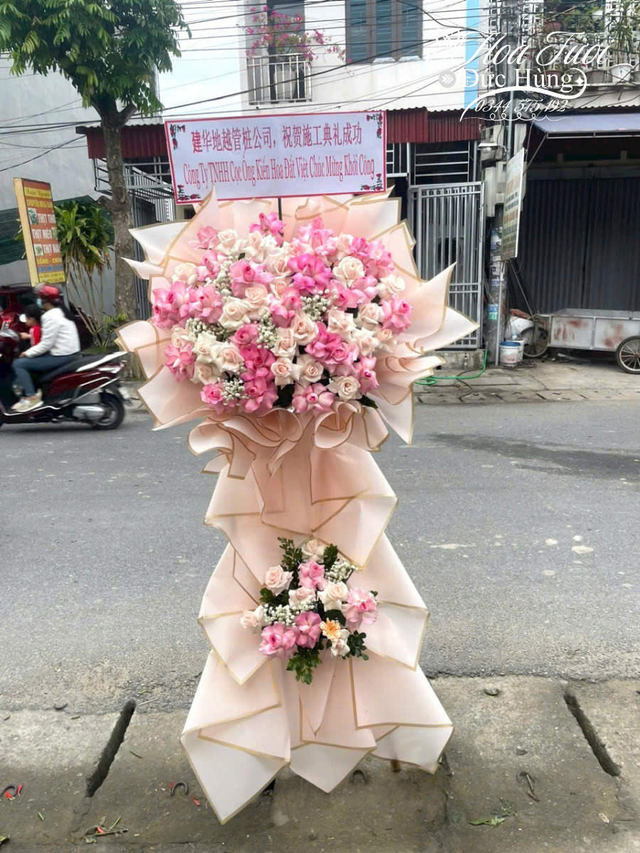 Lẵng Hoa Màu Hồng Đẹp HCM032